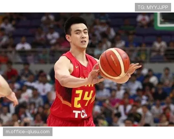 日本队进攻套路被提前预判，中国男篮防守阅读能力进步